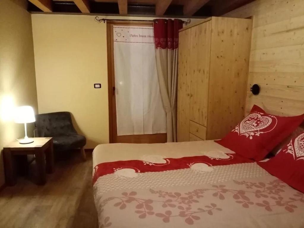 Casa Vacanza Il Granaio Villa La Thuile Buitenkant foto